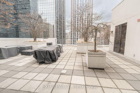 Photo 18 at 1603 - 801 Bay Street, Bay Street Corridor, Toronto