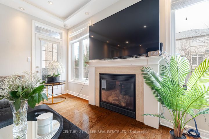 Photo 22 at 2098 Wildfel Way, BC Bronte Creek, Oakville