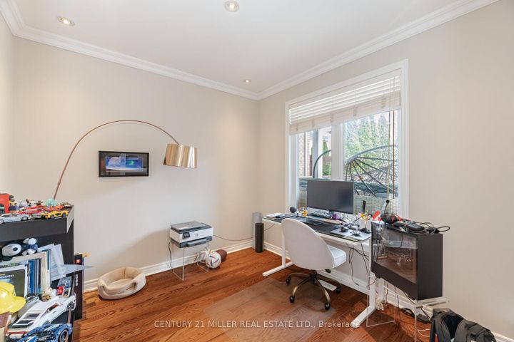 Photo 24 at 2098 Wildfel Way, BC Bronte Creek, Oakville