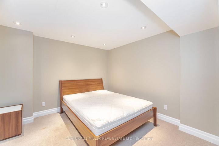 Photo 39 at 2098 Wildfel Way, BC Bronte Creek, Oakville