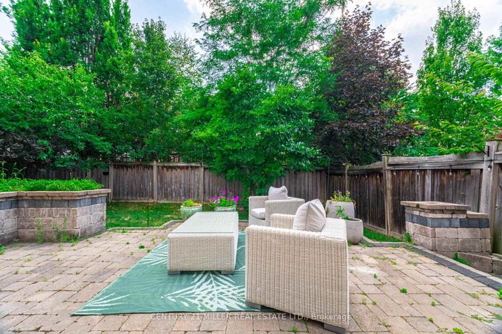 Photo 42 at 2098 Wildfel Way, BC Bronte Creek, Oakville