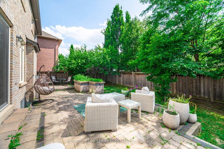 Photo 45 at 2098 Wildfel Way, BC Bronte Creek, Oakville