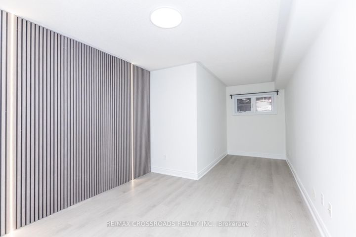 Photo 19 at 16 - 2460 Post Road, RO River Oaks, Oakville