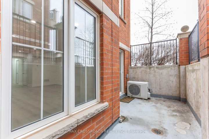 Photo 32 at 16 - 2460 Post Road, RO River Oaks, Oakville