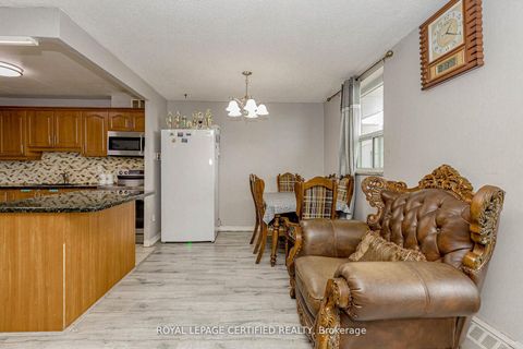 Photo 17 at 502 - 3577 Derry Road E, Malton, Mississauga