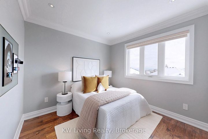 Photo 22 at 29 Mayfair Court, Bayview Hill, Richmond Hill