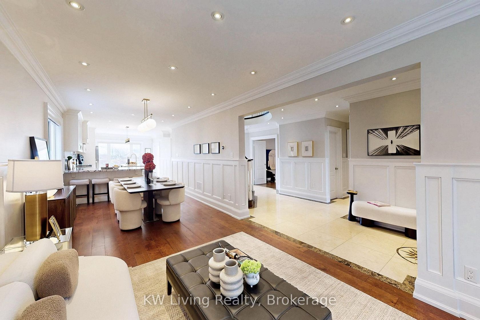 29 Mayfair Court, Bayview Hill, Richmond Hill by Loree Meneguzzi Real Estate 29 Mayfair Court, Bayview Hill, Richmond Hill