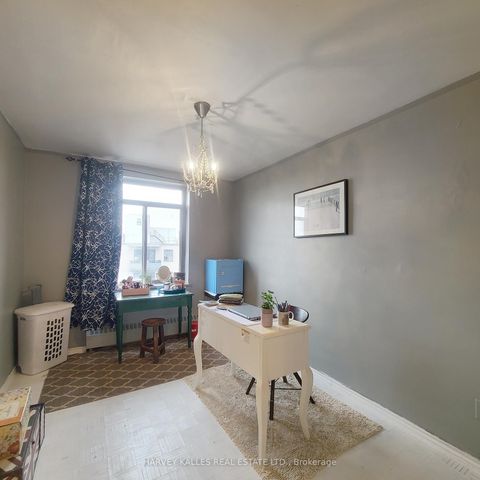 Photo 17 at 703 - 825 Kennedy Road, Ionview, Toronto