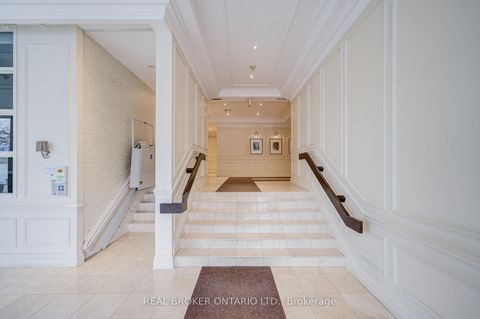 Photo 2 at 406 - 562 Eglinton Avenue E, Mount Pleasant East, Toronto