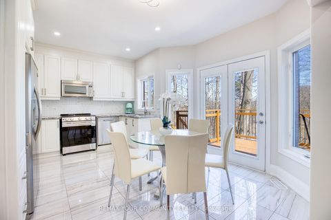 Photo 6 at 57 Abilene Court, Westbrook, Richmond Hill