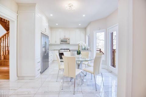 Photo 7 at 57 Abilene Court, Westbrook, Richmond Hill