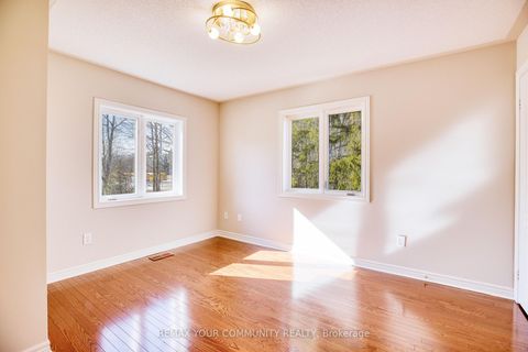 Photo 10 at 57 Abilene Court, Westbrook, Richmond Hill