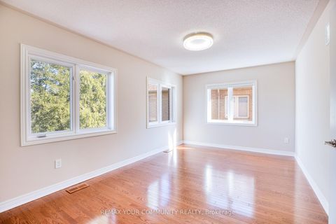 Photo 11 at 57 Abilene Court, Westbrook, Richmond Hill