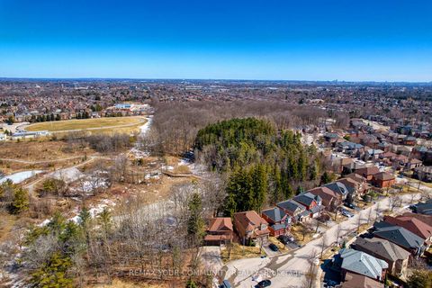 Photo 25 at 57 Abilene Court, Westbrook, Richmond Hill