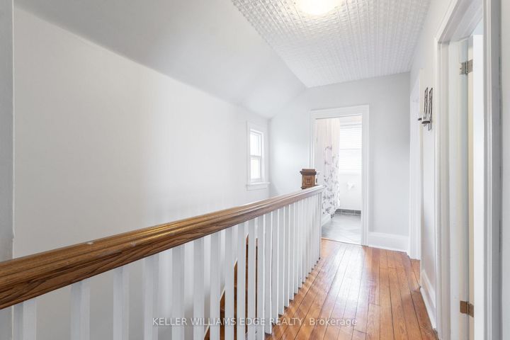 Photo 16 at 20 Cambridge Avenue, Crown Point, Hamilton