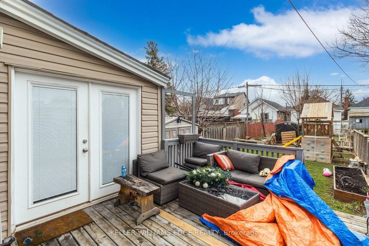 Photo 30 at 20 Cambridge Avenue, Crown Point, Hamilton