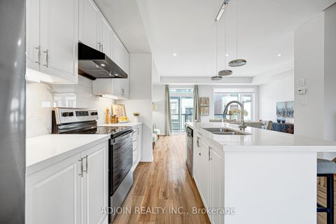 Photo 4 at 525 Marc Santi Boulevard, Patterson, Vaughan