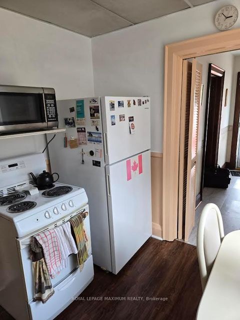 Photo 3 at 26 Landour Avenue, Eglinton West, Toronto