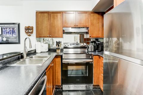 Photo 6 at 911 - 230 King Street E, Moss Park, Toronto