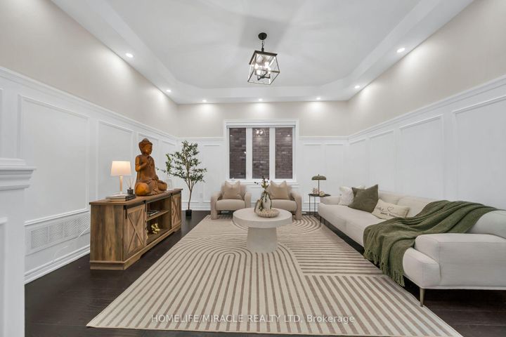 Photo 5 at 41 Hoxton Road, Northwest Brampton, Brampton