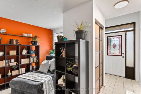 Photo 6 at 61 Fry Crescent, Bowmanville, Clarington