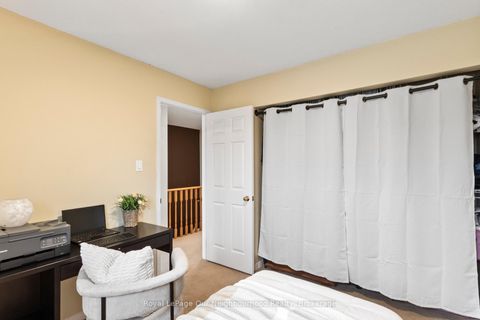 Photo 30 at 61 Fry Crescent, Bowmanville, Clarington