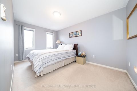 Photo 12 at 126 Lowther Avenue, Oak Ridges, Richmond Hill