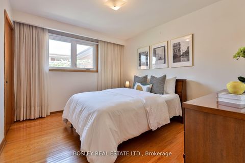 Photo 18 at 61 Bartel Drive, Jane Heights, Toronto