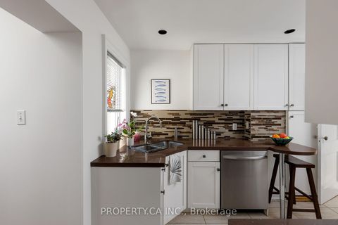 Photo 14 at 313 Monarch Park Avenue, East York, Toronto