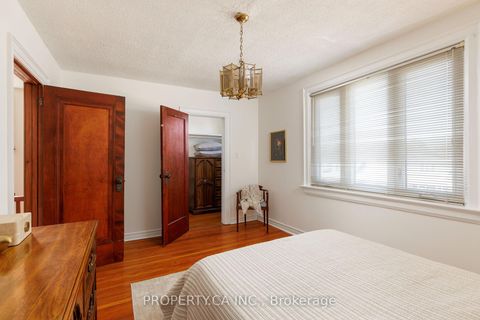 Photo 18 at 313 Monarch Park Avenue, East York, Toronto