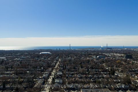 Photo 27 at 313 Monarch Park Avenue, East York, Toronto