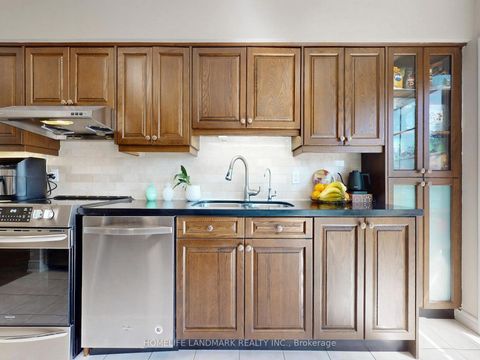 Photo 14 at 139 Chipwood Crescent, Pleasant View, Toronto