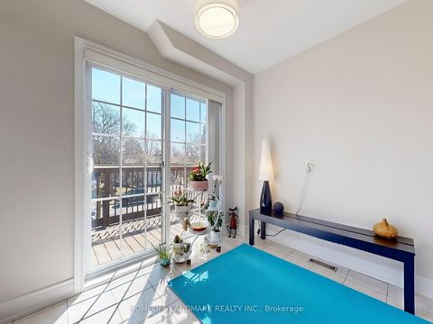 Photo 16 at 139 Chipwood Crescent, Pleasant View, Toronto