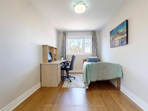 Photo 29 at 139 Chipwood Crescent, Pleasant View, Toronto