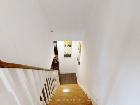 Photo 37 at 139 Chipwood Crescent, Pleasant View, Toronto