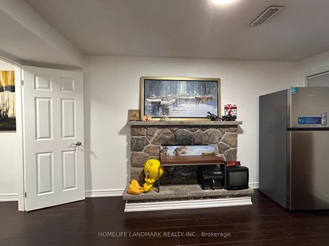 Photo 44 at 139 Chipwood Crescent, Pleasant View, Toronto