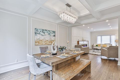 Photo 10 at 11 Gatcombe Circle, Mill Pond, Richmond Hill