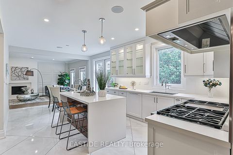 Photo 18 at 11 Gatcombe Circle, Mill Pond, Richmond Hill