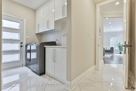 Photo 23 at 11 Gatcombe Circle, Mill Pond, Richmond Hill