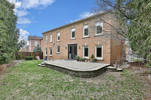 Photo 49 at 11 Gatcombe Circle, Mill Pond, Richmond Hill