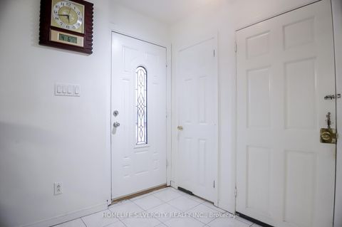 Photo 4 at 10 Coppermill Drive, Kipling, Toronto