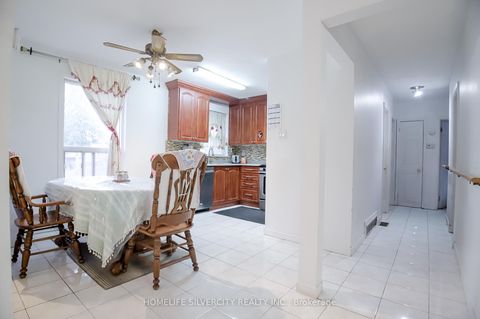 Photo 12 at 10 Coppermill Drive, Kipling, Toronto