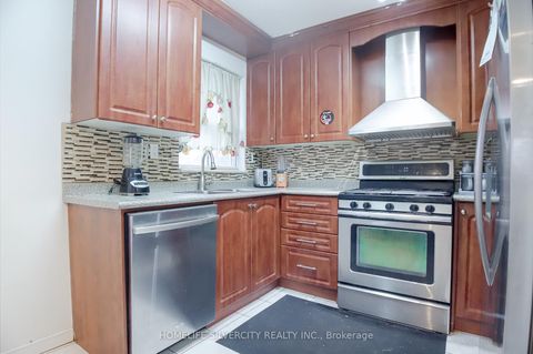 Photo 13 at 10 Coppermill Drive, Kipling, Toronto