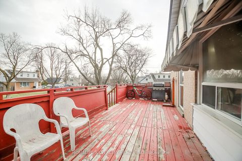 Photo 36 at 10 Coppermill Drive, Kipling, Toronto