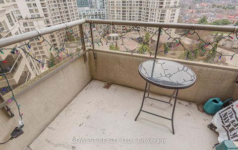 Photo 11 at 1610 - 310 Burnhamthorpe Road W, City Centre, Mississauga