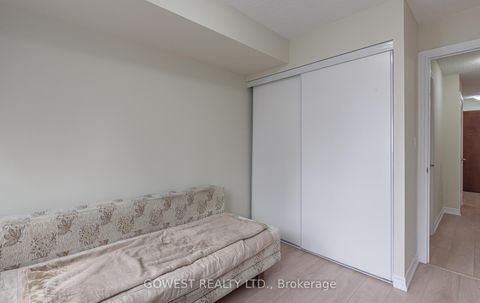 Photo 20 at 1610 - 310 Burnhamthorpe Road W, City Centre, Mississauga