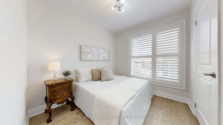 Photo 13 at 60 Juneau Street, East Woodbridge, Vaughan