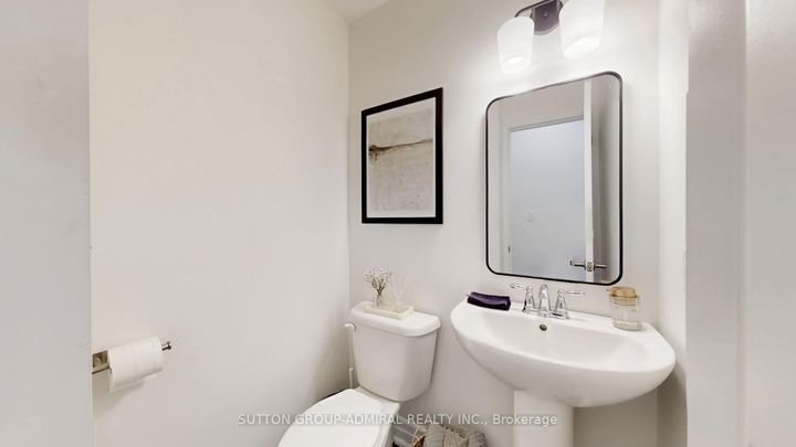 Photo 17 at 60 Juneau Street, East Woodbridge, Vaughan