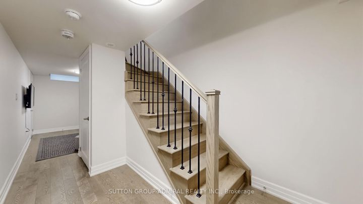 Photo 19 at 60 Juneau Street, East Woodbridge, Vaughan