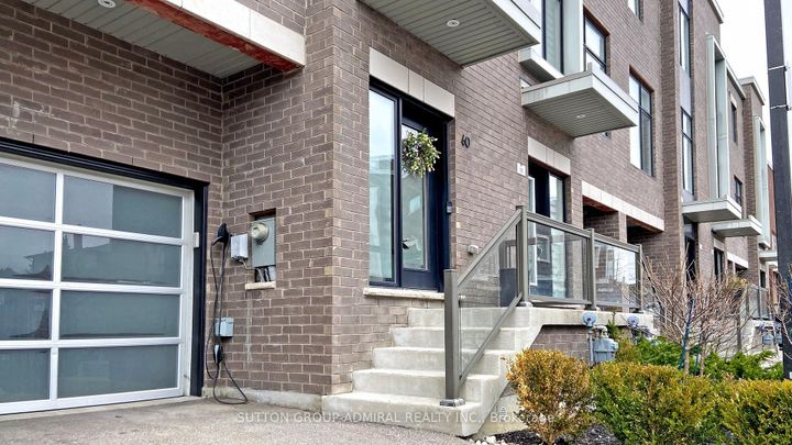 Photo 27 at 60 Juneau Street, East Woodbridge, Vaughan